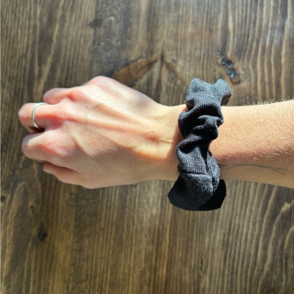 Scrunchie Collection - Picture 3 of 7